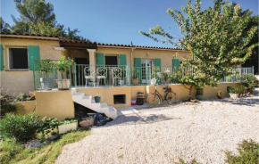 Holiday home St Anastasie s Issoles 45 with Outdoor Swimmingpool